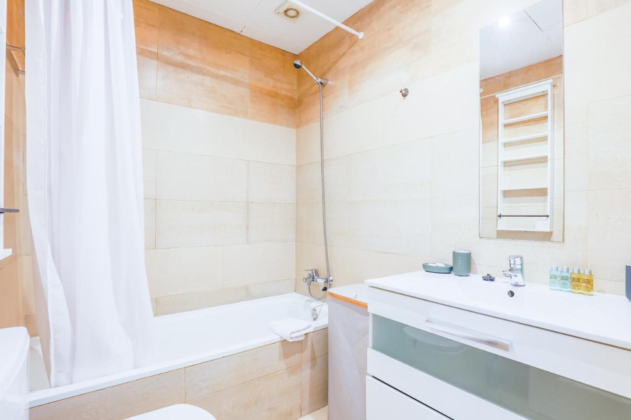Bright Modern - 2Bedrooms 2Baths -Cuatro Caminos Madrid Dış mekan fotoğraf